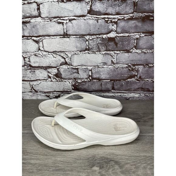 Crocs Iconic Comfort White Rubber Classic Thong Sandals Women’s Sz 10M US/41EU - Picture 1 of 16